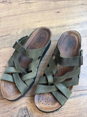 Spring Step Fusaro Olive Green Leather Strappy Comfort Sandals Size 38 Fits 8